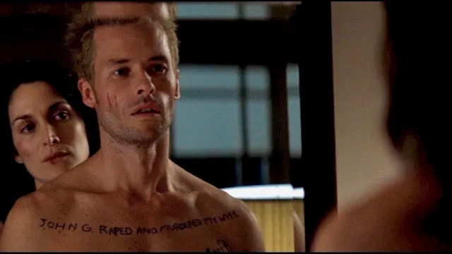عمل فني لـ Memento (film)