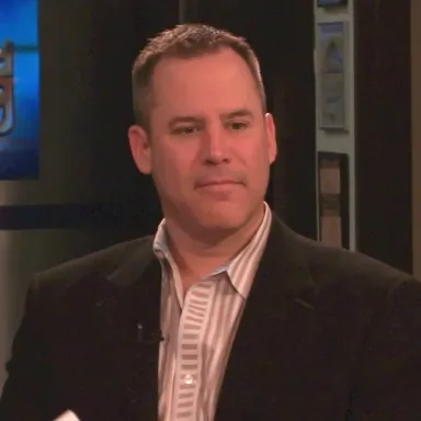 صورة ملف Vince Flynn