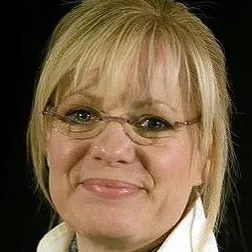 صورة ملف Bonnie Hunt