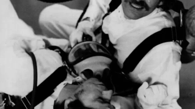 Imagen de Alerta roja (película de 1977)