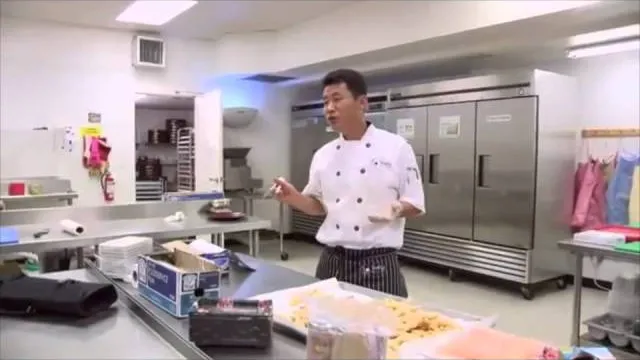 Imagen de Off the Menu: Asian America