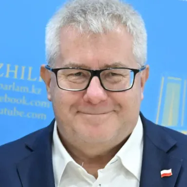 Foto de perfil de Ryszard Czarnecki