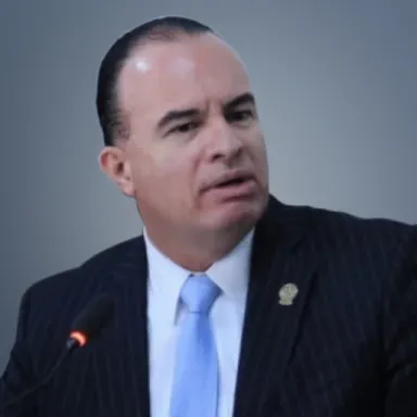 Foto de perfil de Mario Montenegro
