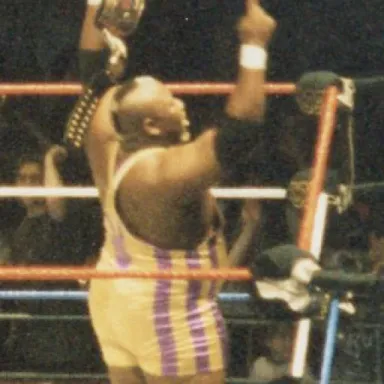 Foto de perfil de Mo (wrestler)