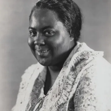 Foto de perfil de Louise Beavers