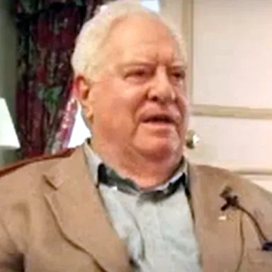 Foto de perfil de Douglas Campbell (actor)