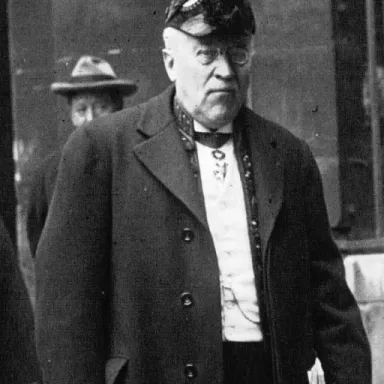 Foto de perfil de Charles Émile Picard