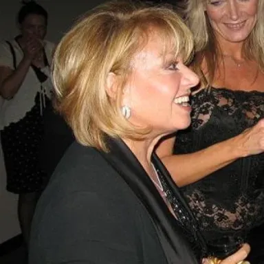 Foto de perfil de Elaine Paige