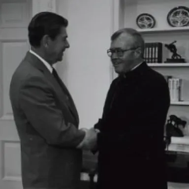 Foto de perfil de John Roach (bishop)