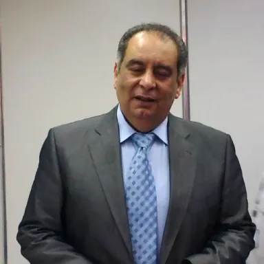 Foto de perfil de Youssef Ziedan