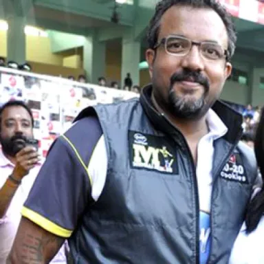 Foto de perfil de Apoorva Lakhia
