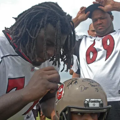 Foto de perfil de Anthony Davis (offensive tackle, born 1980)