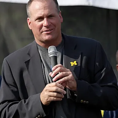 Foto de perfil de Rich Rodriguez