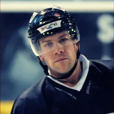 Foto de perfil de Adrian Foster (ice hockey)