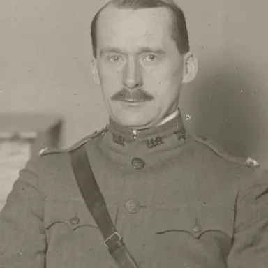 Foto de perfil de Leonard Porter Ayres