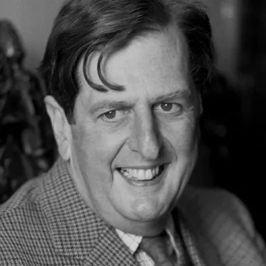 Foto de perfil de Iain Murray, 10th Duke of Atholl