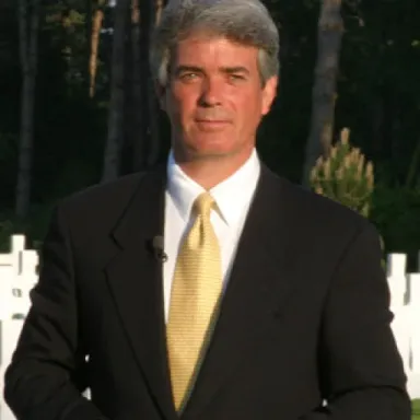 Foto de perfil de John Roberts (journalist)