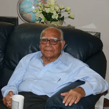 Foto de perfil de Ram Jethmalani
