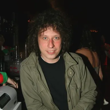 Foto de perfil de Stuart Cable