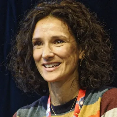 Foto de perfil de Indira Varma