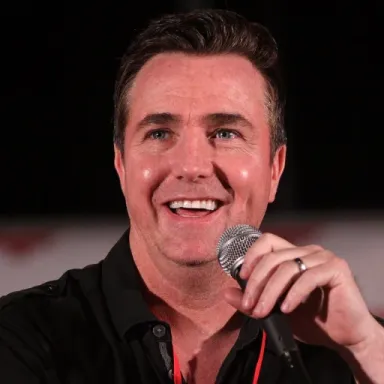 Foto de perfil de Paul McGillion