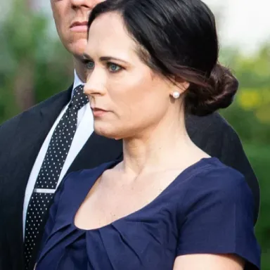 Foto de perfil de Stephanie Grisham