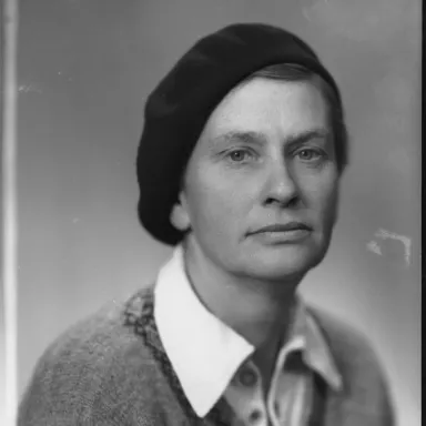 Foto de perfil de Lady Eve Balfour