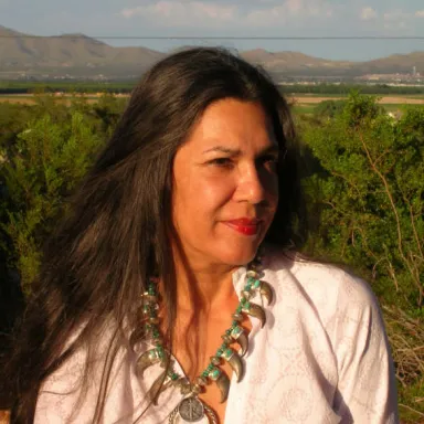 Foto de perfil de Ana Castillo