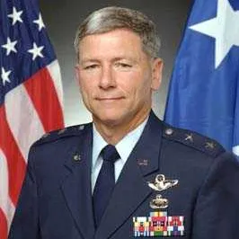 Foto de perfil de Michael C. Kostelnik