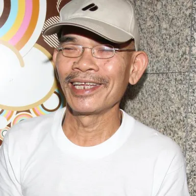 Foto de perfil de Suthep Po-ngam