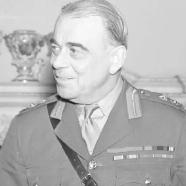 Foto de perfil de Hastings Ismay, 1st Baron Ismay