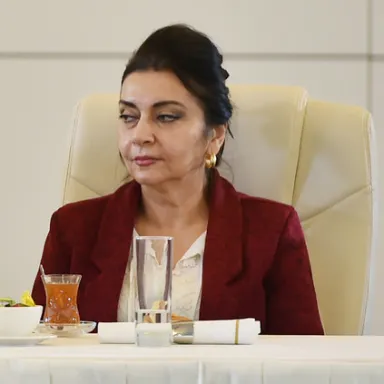 Foto de perfil de Hamida Omarova