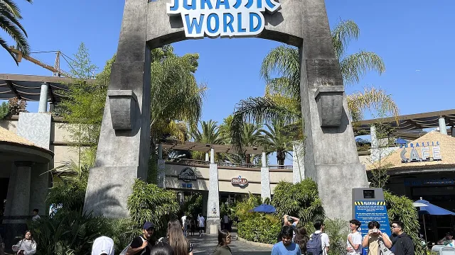تصویر فیلم Jurassic World