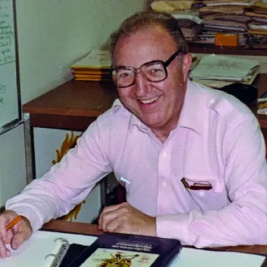 عکس پروفایل Joan Oró