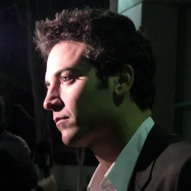 عکس نمایهٔ Josh Radnor