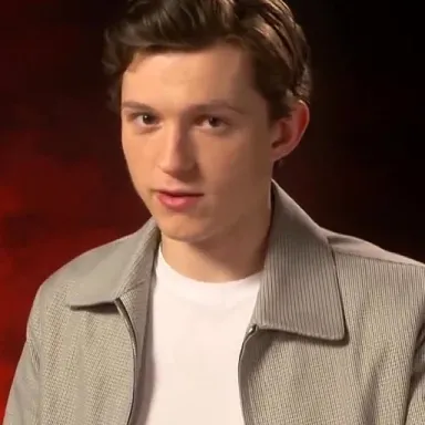 عکس نمایهٔ Tom Holland