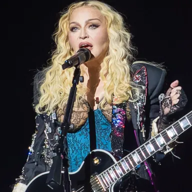 عکس نمایهٔ Madonna