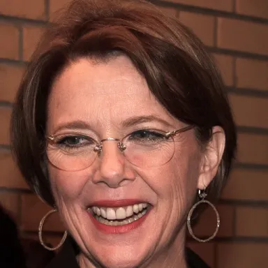 عکس نمایهٔ Annette Bening