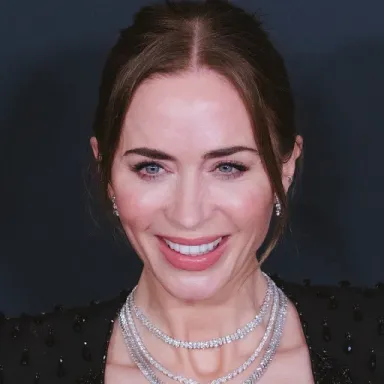 عکس نمایهٔ Emily Blunt