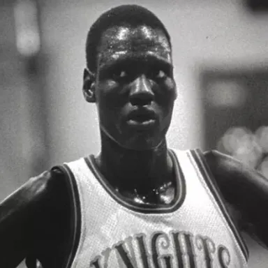 عکس نمایهٔ Manute Bol