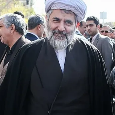 عکس نمایهٔ حسین طائب