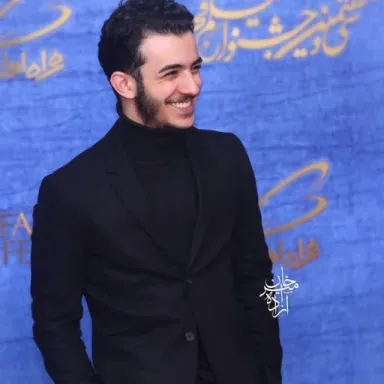 عکس نمایهٔ علی شادمان