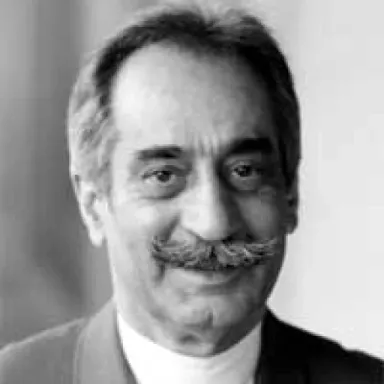 عکس نمایهٔ داریوش فروهر