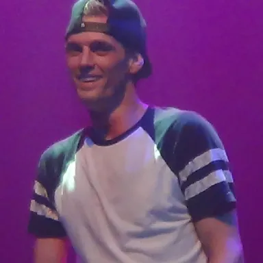 عکس نمایهٔ Aaron Carter