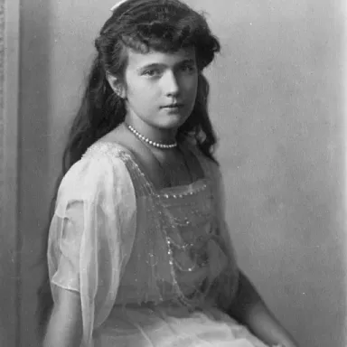 عکس نمایهٔ Grand Duchess Anastasia Nikolaevna of Russia