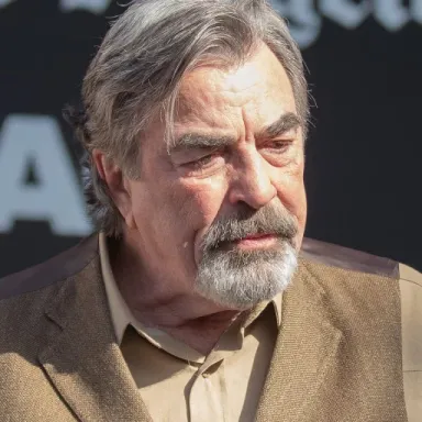 عکس نمایهٔ Tom Selleck