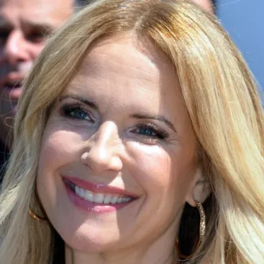 عکس نمایهٔ Kelly Preston