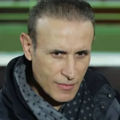 عکس نمایهٔ یحیی گل‌محمدی