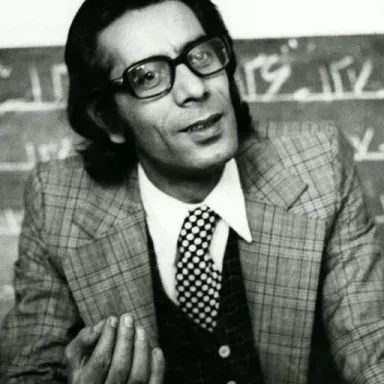 عکس نمایهٔ نوذر آزادی