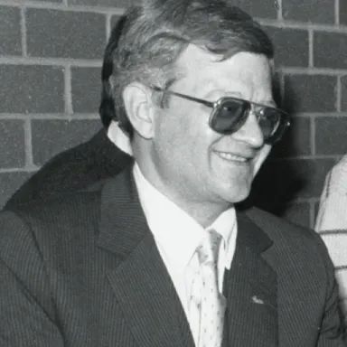 عکس نمایهٔ Tom Clancy